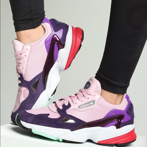 adidas new falcon